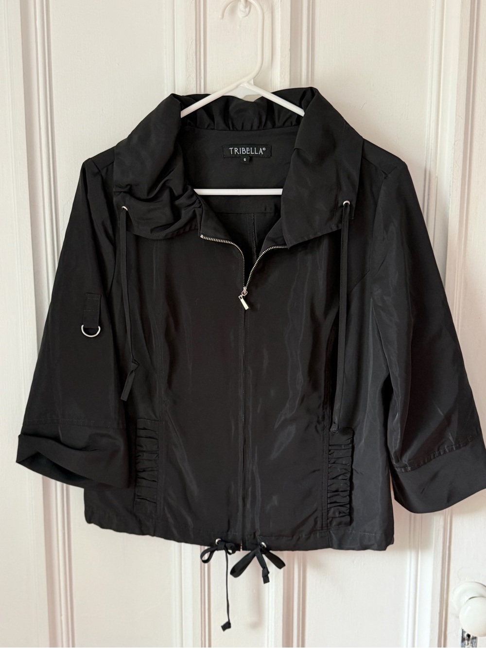 Women’s Black Tribella Zip Front Lightweight High Collar 3/4 Sleeve Size 6